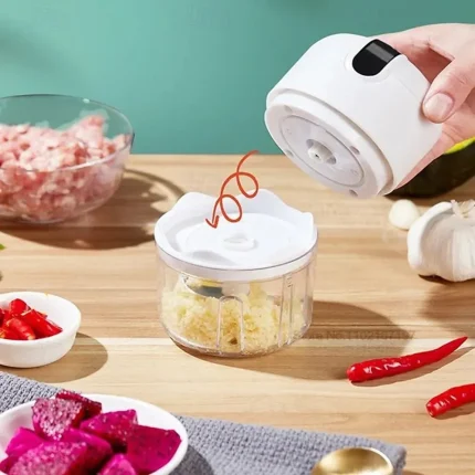 300ml Electric Garlic Meat Grinder Mini Garlic Masher Meat Grinder Pepper Pepper Nut Meat Grinder - Image 3